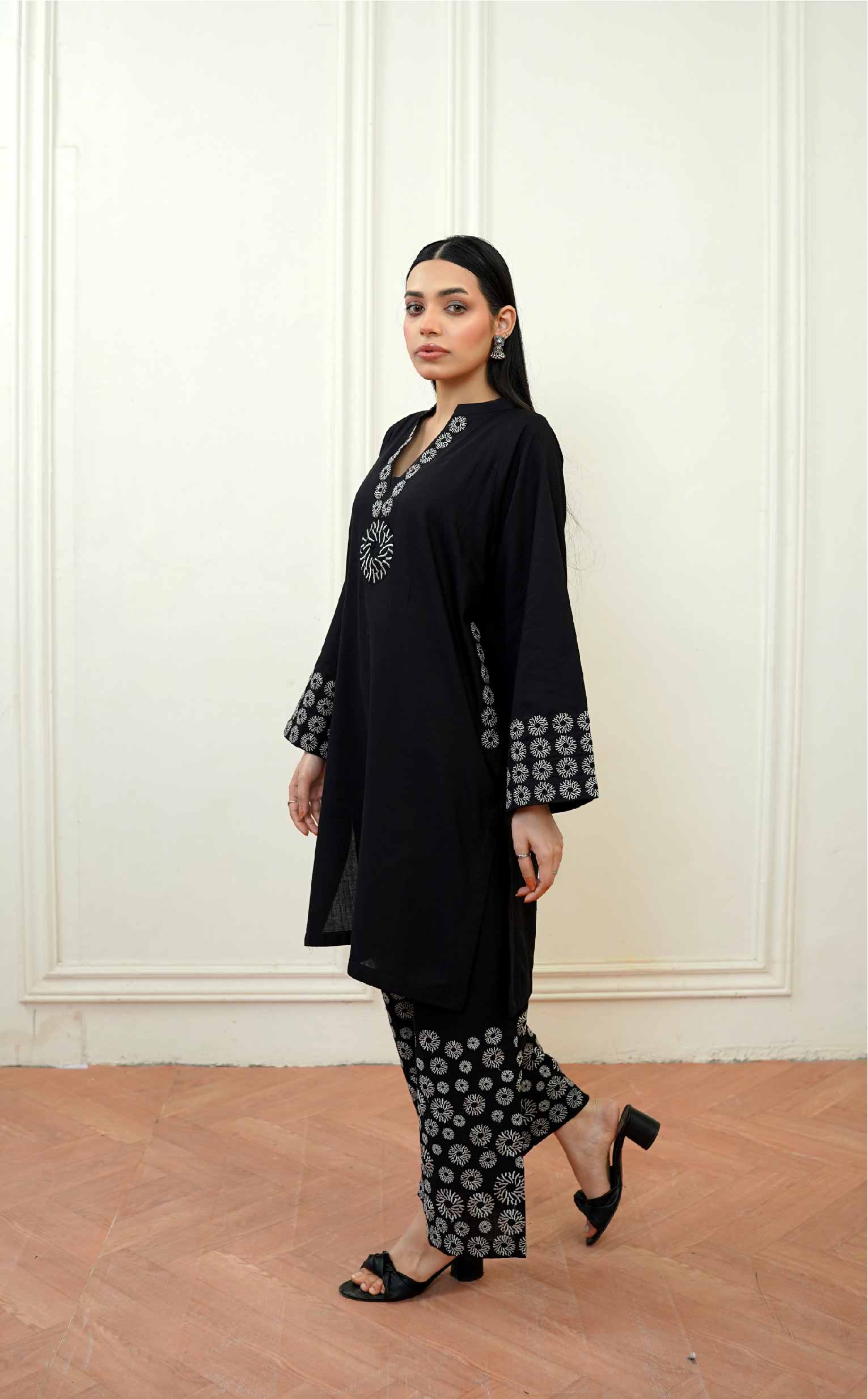 2 Pcs -  Premium Embroidered Signature Black