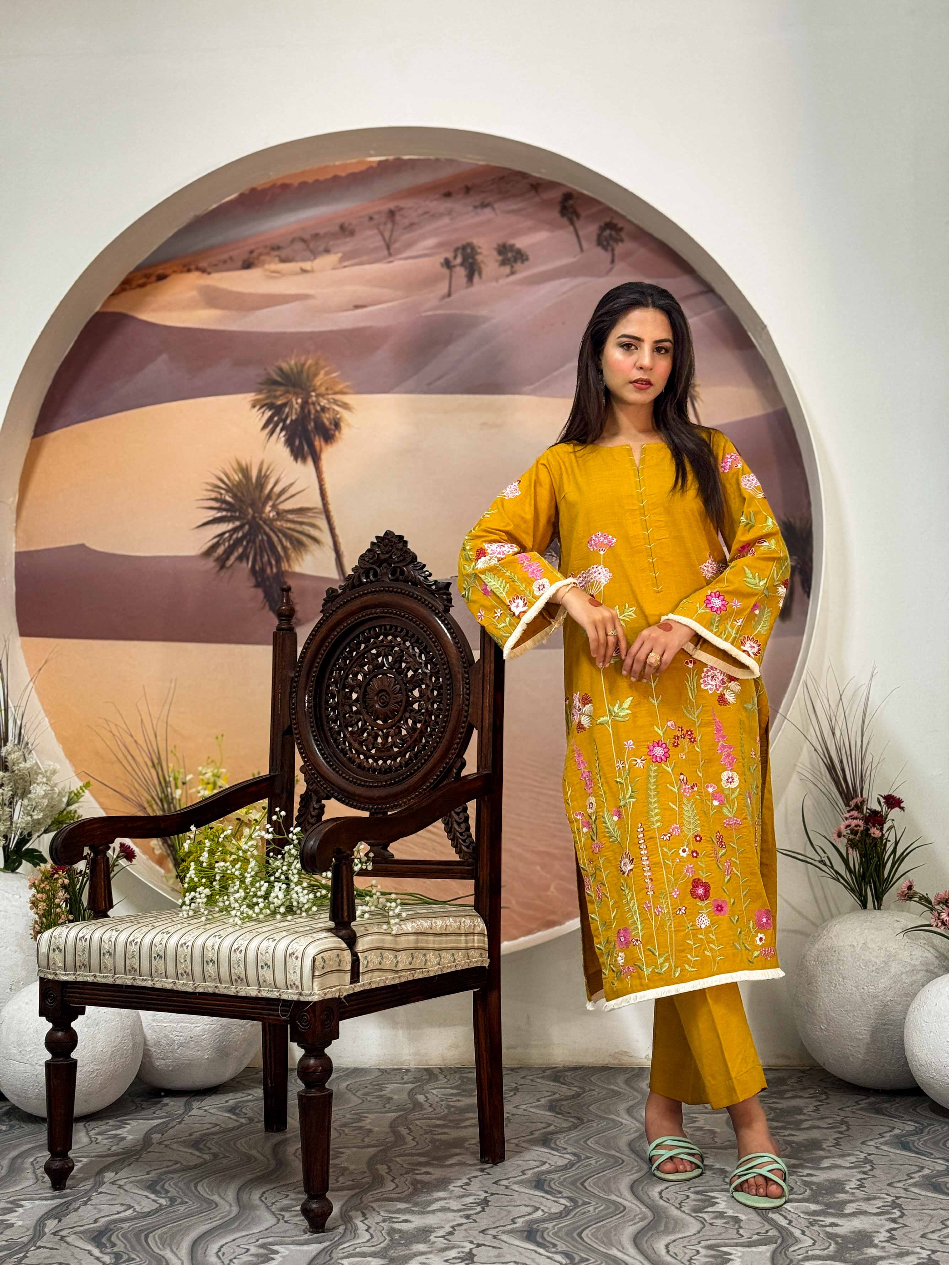 2 Pcs - Premium Embroidered Mustard Muse