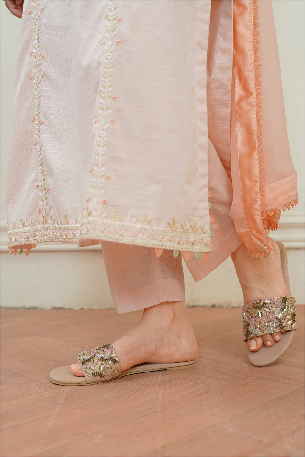 3 Pcs - Premium Embroidered Peach Breeze