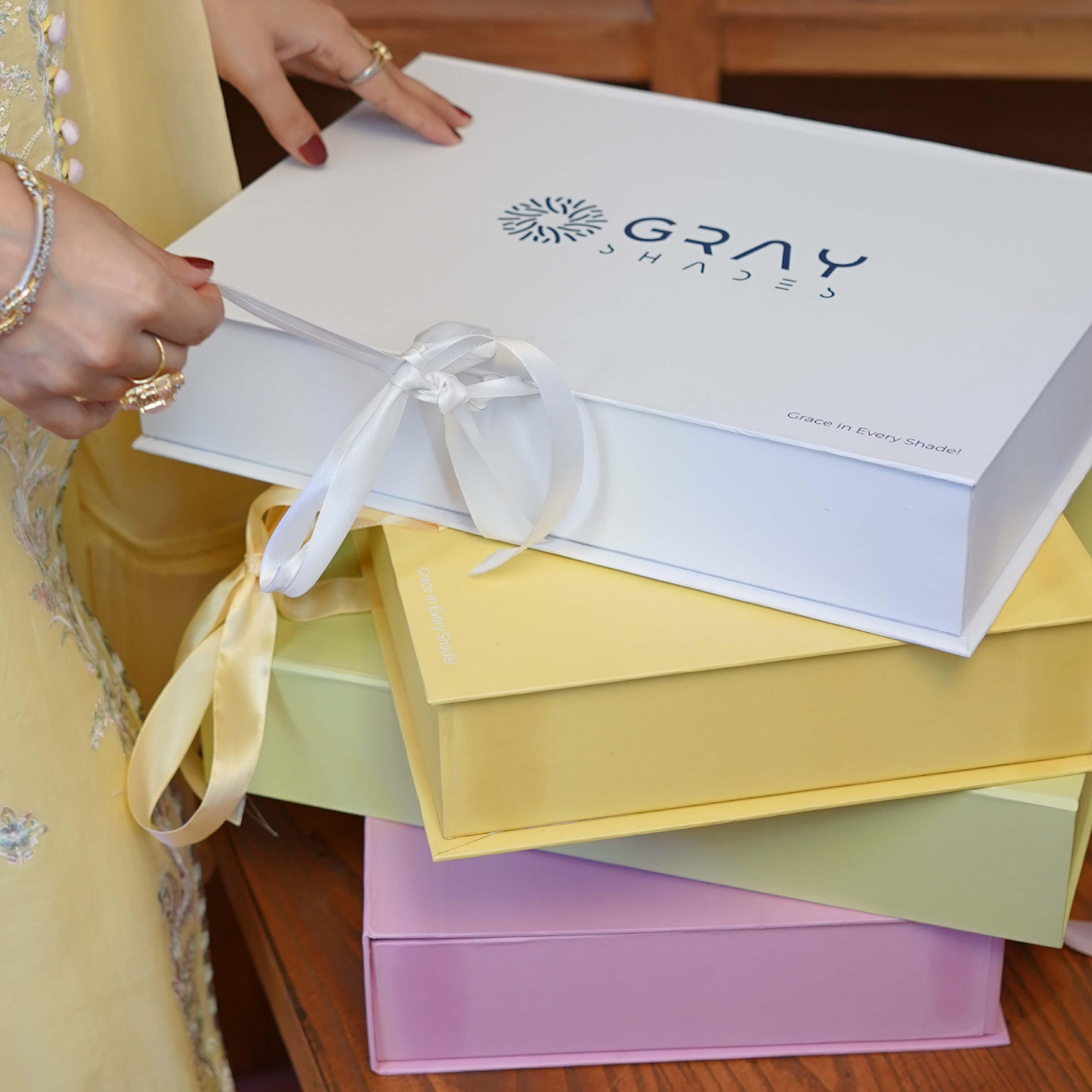 Gift Box (Choose color)